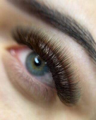 short volume set eyelash extensions for small eyes