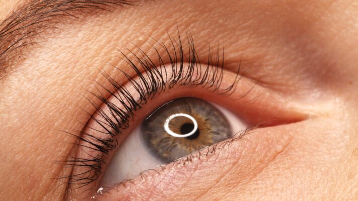 Lash lift- LavisLash-Lash extensions