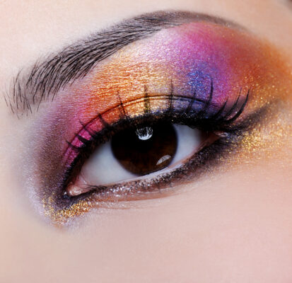 bright-multicoloured-make-up-female-eye-macro-shoot-lavislash-lash-styles-wispy